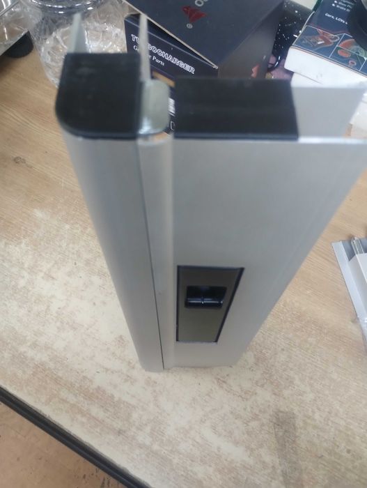 Capete (terminatie) oblon cu inchizator.  CA 003