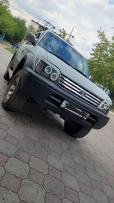 Продам внедорожник