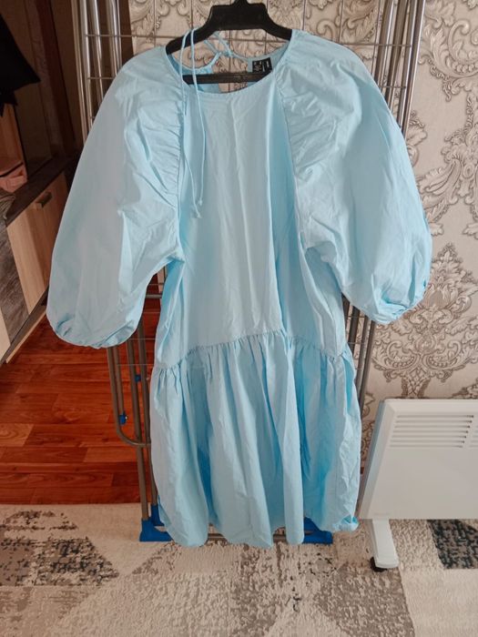 Платье, юбка в хорошем состоянии.