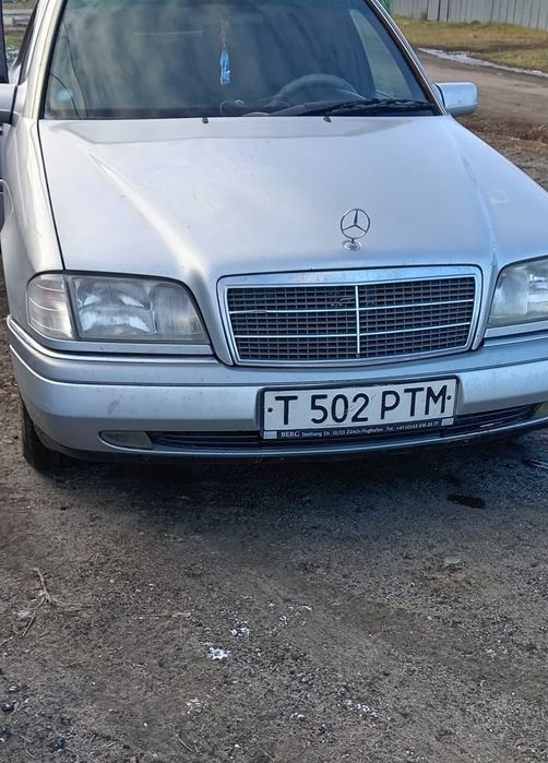 Продам мерседес с 180