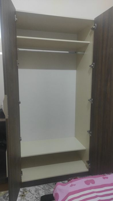 Спальный гарнитур сотилади