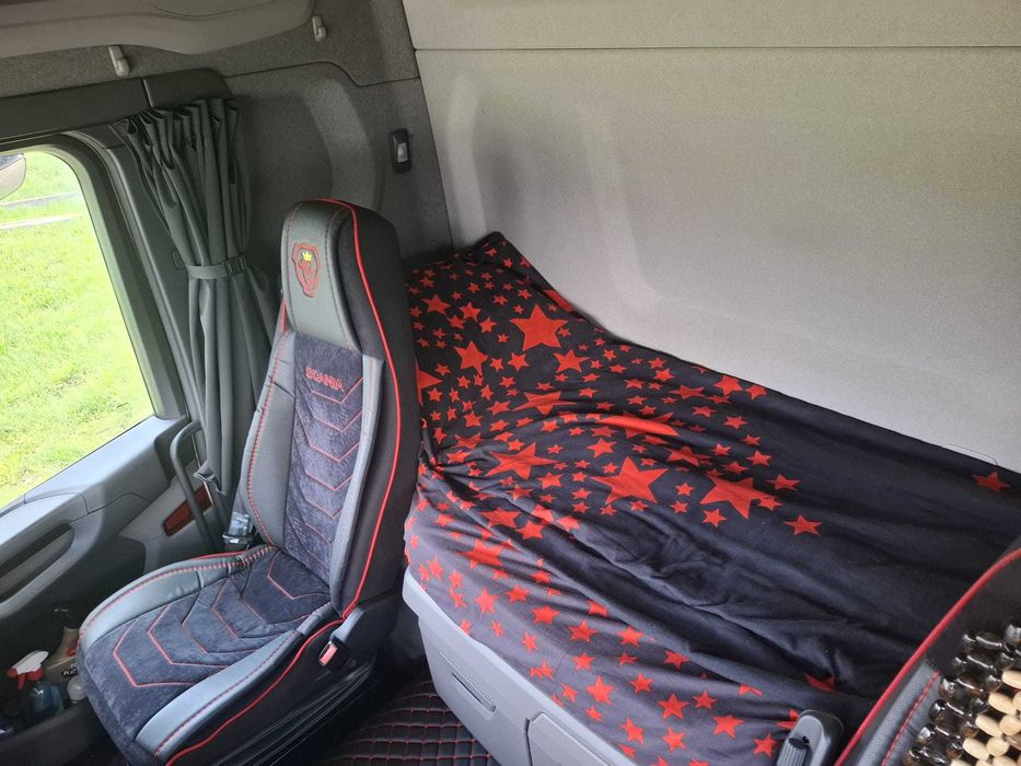 Vand Scania R450, an 2018