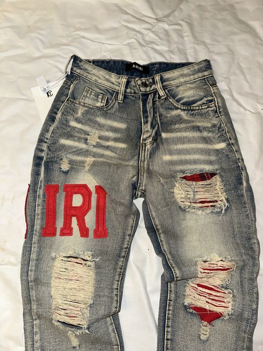 Blugi amiri noi cu eticheta !