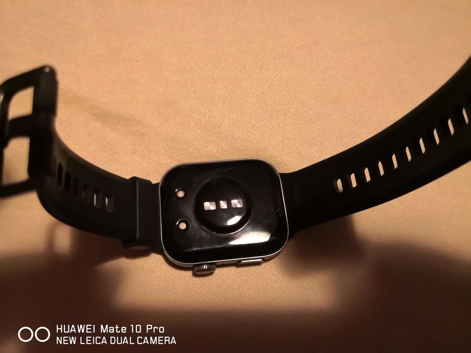 Часовник Huawei Fit 3 +оригинална кайшка