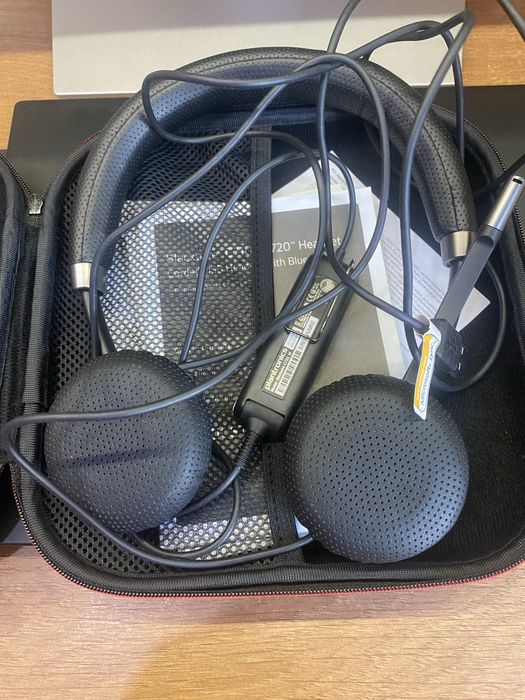 Platronics C710 Headset