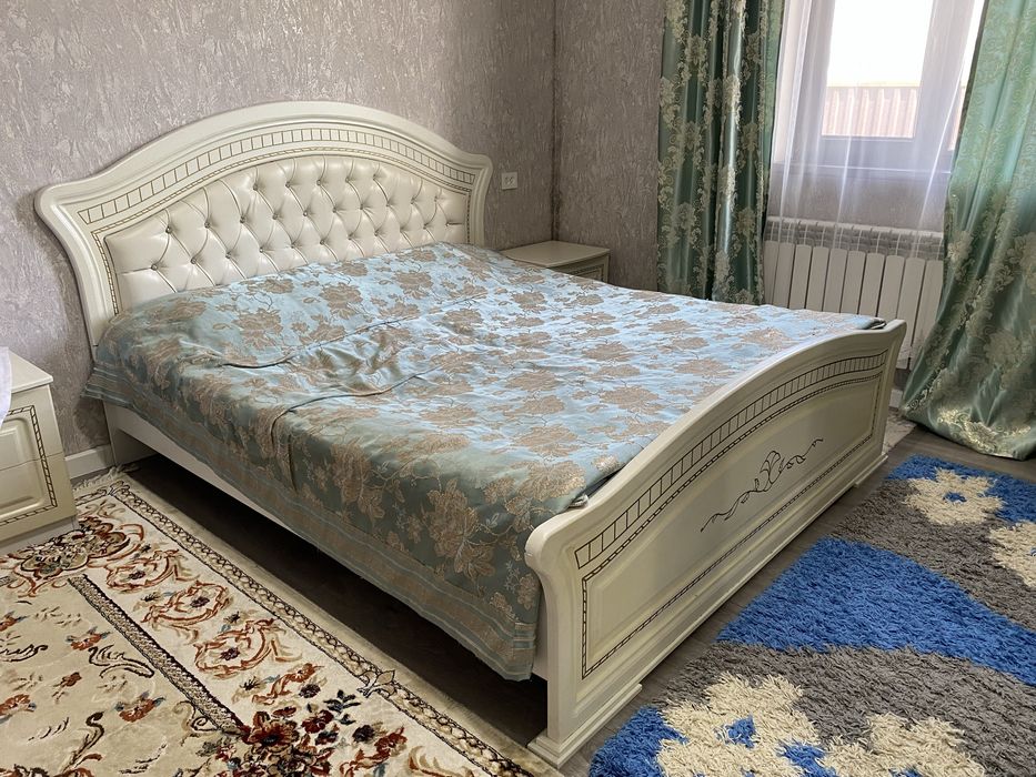 Спальный гарнитур