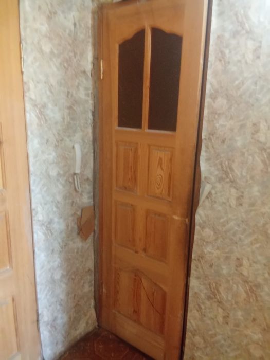 Продам деревянные двери