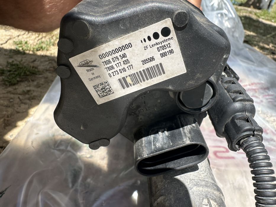 Motoras electric caseta directie BMW Seria 5 F10 F11 F07 - ZF 7806079540 / 6852322