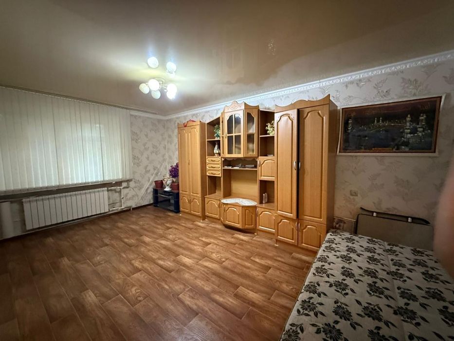 Продам 1 комнатную квартиру в малышке