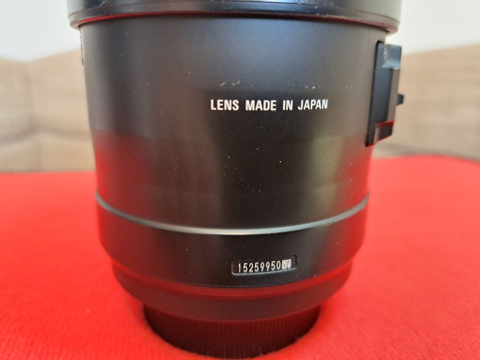 Sigma 105 f2.8 OS HSM macro Nikon, ca si nou