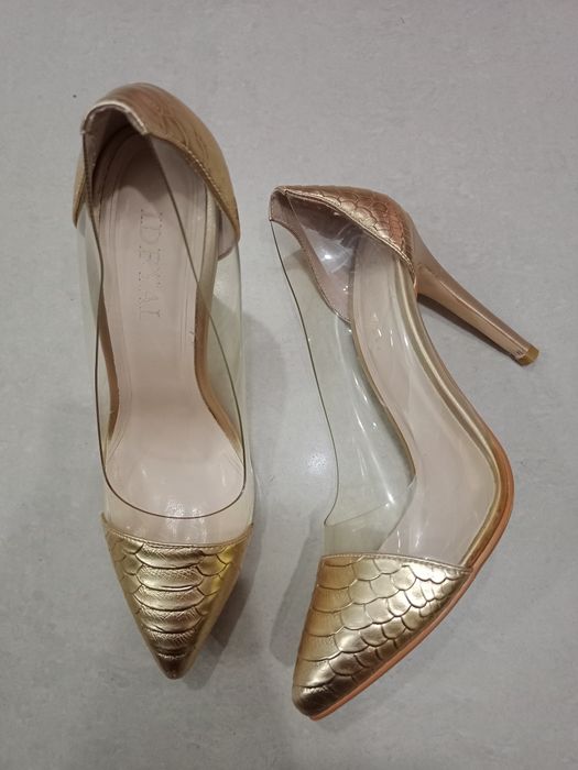 Туфли красивые бу 5000