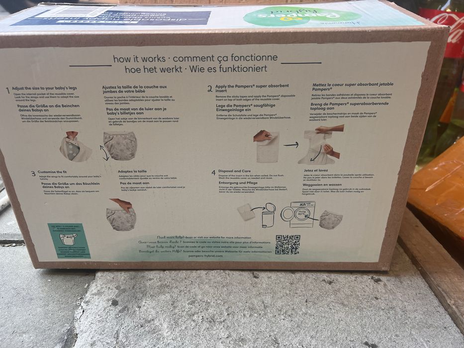 Pampers de la 3-16 kg