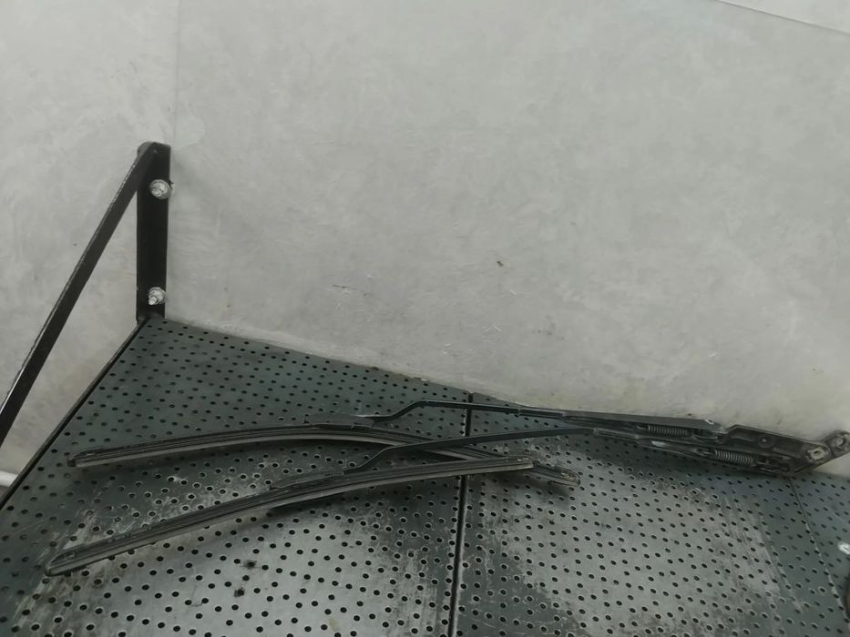 set brate stergator audi a3 8l  1j1955409a  1j1955410a