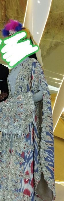 Ayollar kiyimi toʻy uchun