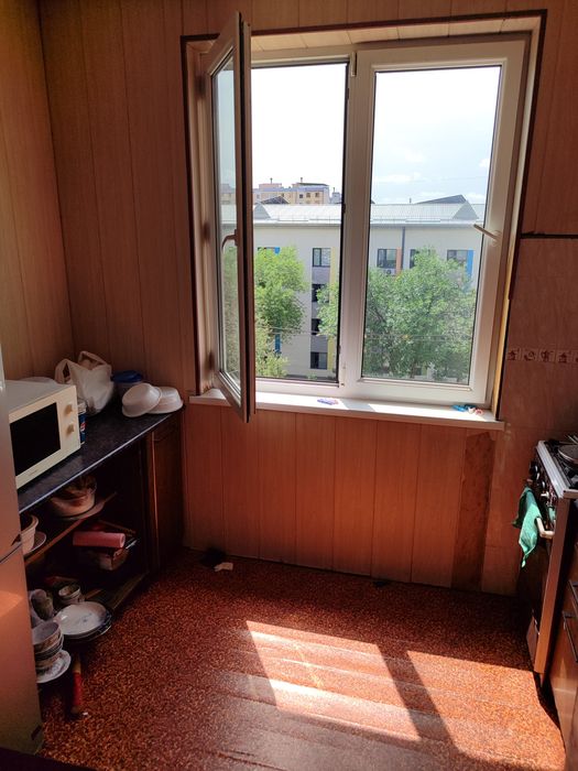 Срочно продам 2х комнатную квартиру сергели 7