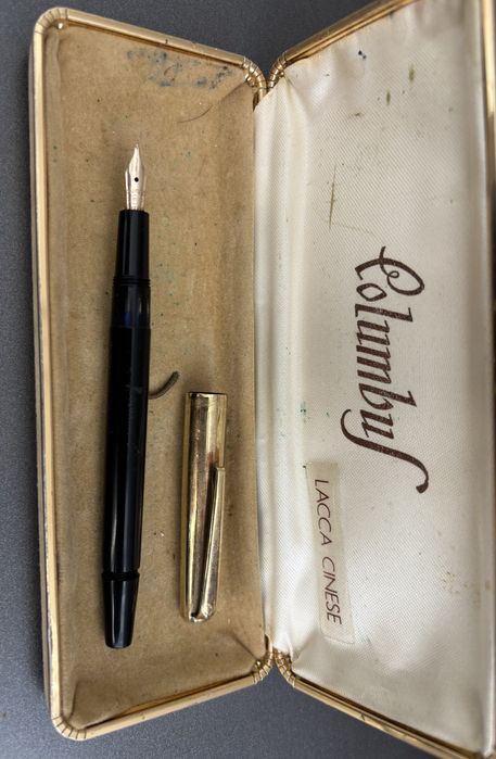 Stilouri vintage - peniță de aur