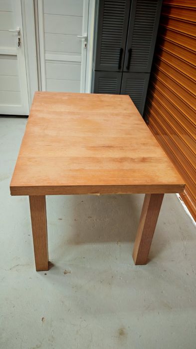 Разтегателна трапезна маса