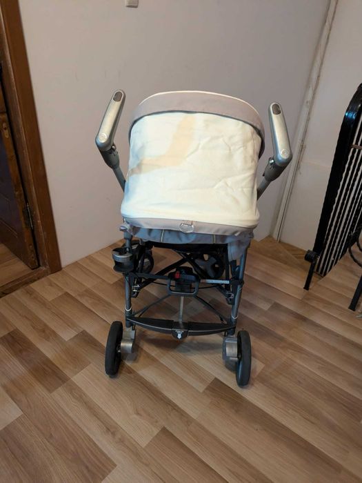 Vând cărucior bebe Inglesina Zippy 3in1