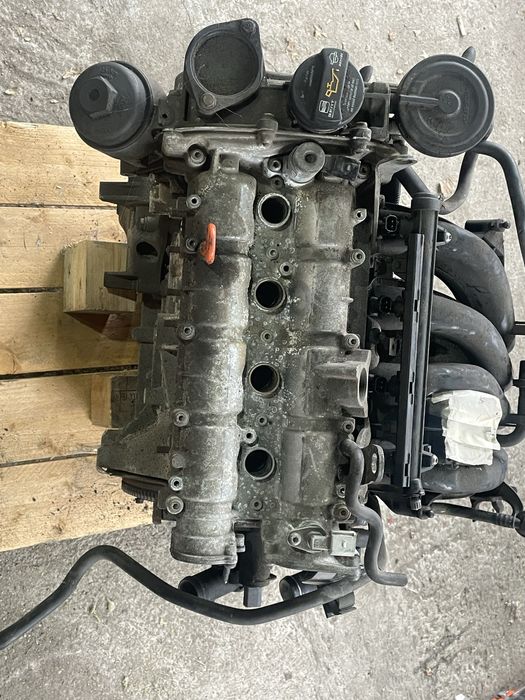Двигател 1.6 fsi 116 skoda/audi/vw/seat