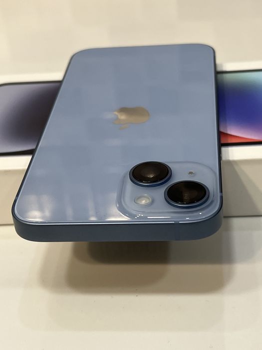 iPhone 14 liber retea cu 95% Bateria