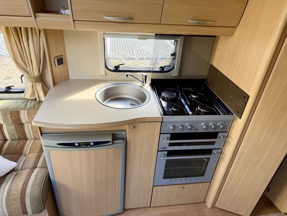 Rulota Swift  Expression 540 – 2008 – înmatriculata  – 9.200 €