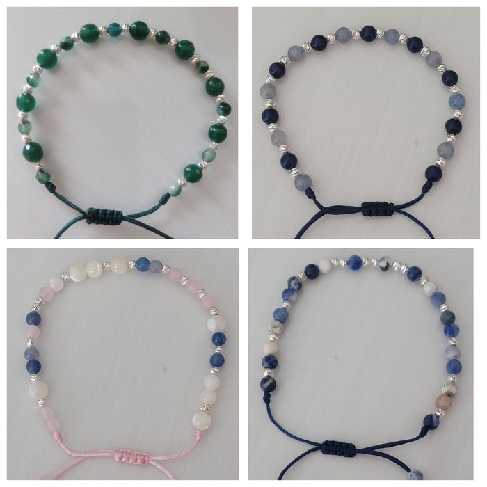 Гривна от конец със сребърни топчета