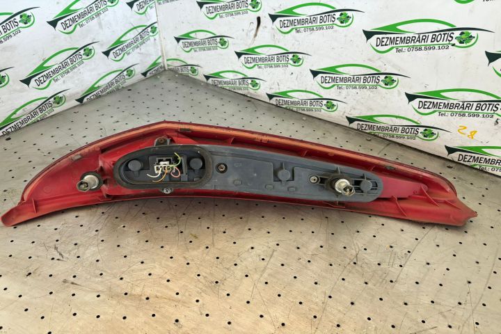 Lampa / Tripla stop dreapta pe aripa Fiat Punto a 2-a generatie
