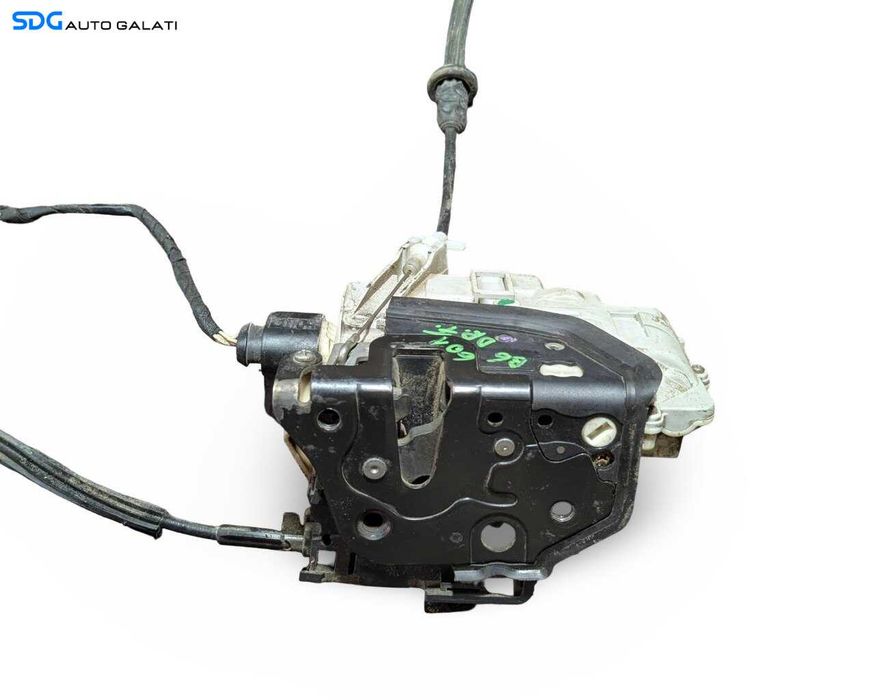 Broasca Incuietoare Usa Portiera Dreapta Fata Volkswagen Passat B6 2005 - 2010 [LR4794]