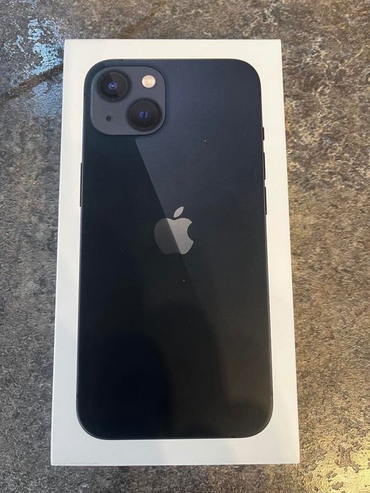 iPhone 13 night blue