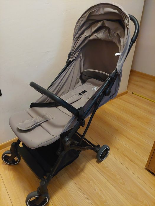 Kinderkraft Indiy 2 лятна количка