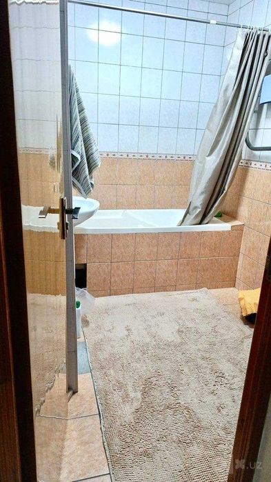• Квартира 4ком/3/9 100 кв. м.Ойбек, Афросиаб