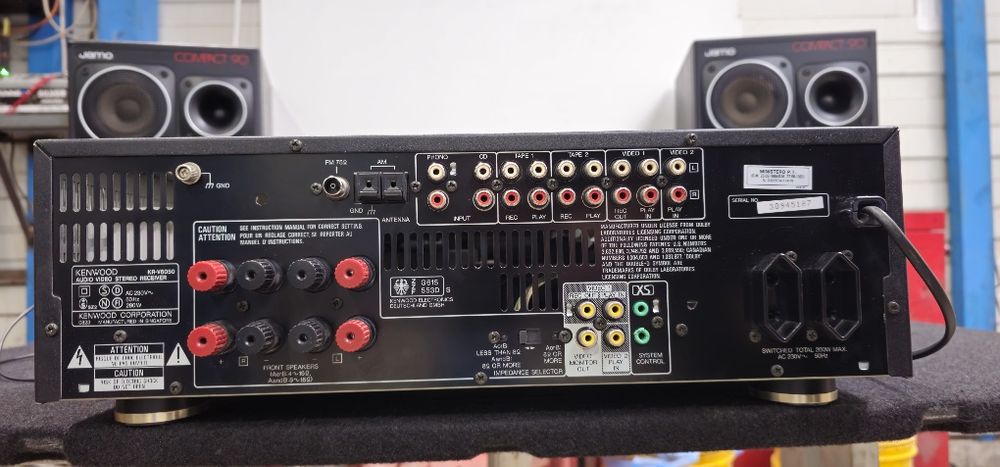 Усилвател Kenwood KR-V6050 и CD player Kenwood DP-1050