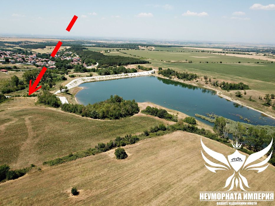 Продавам земя 2620кв. първа линия на язовир Мулдава