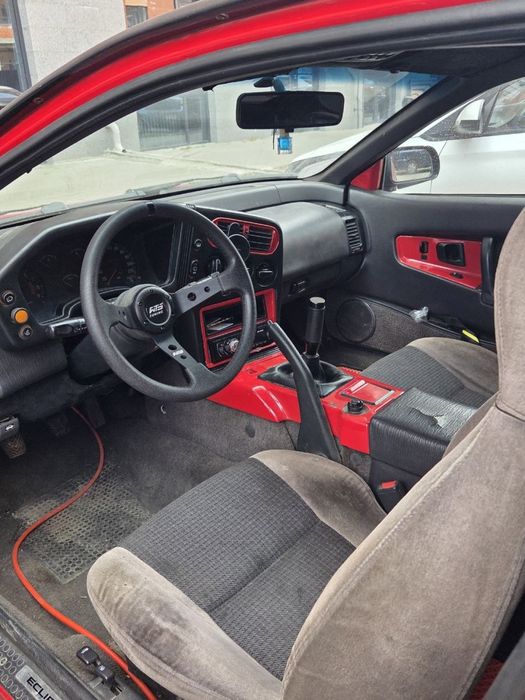 Mitsubishi eclipse