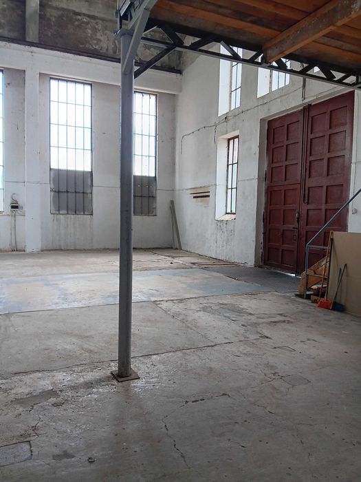 Spatiu industrial in hala zona  Castel