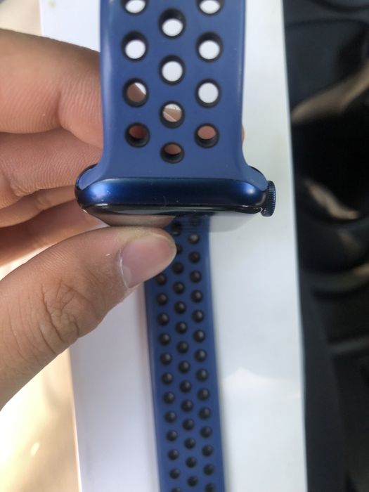 Iwatch 6 44 mm 32 GB full complekt