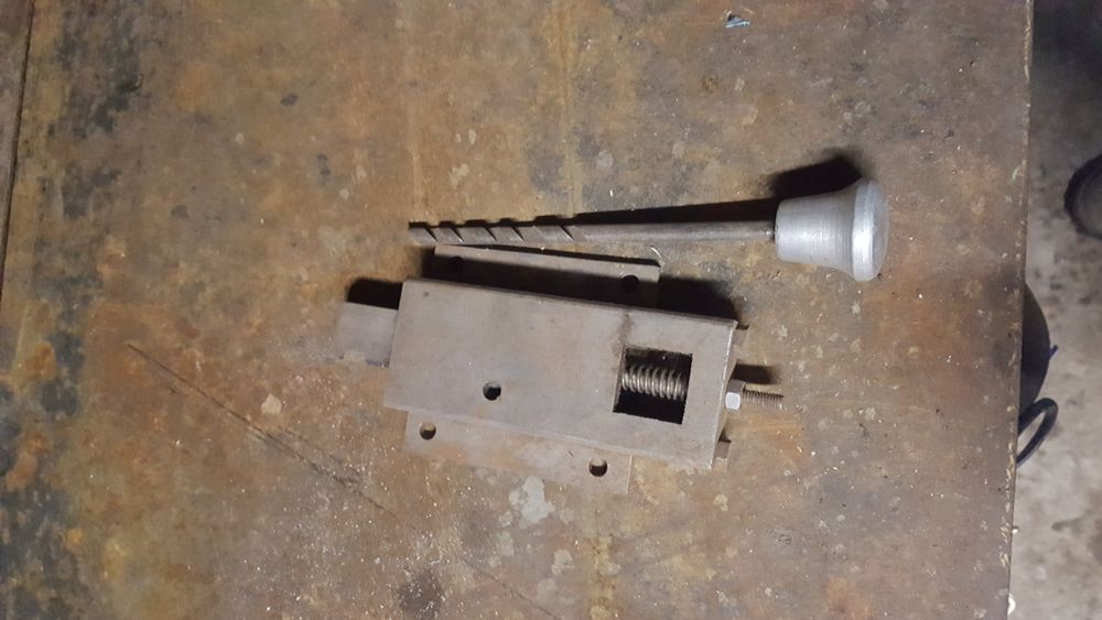 Продам замки разные