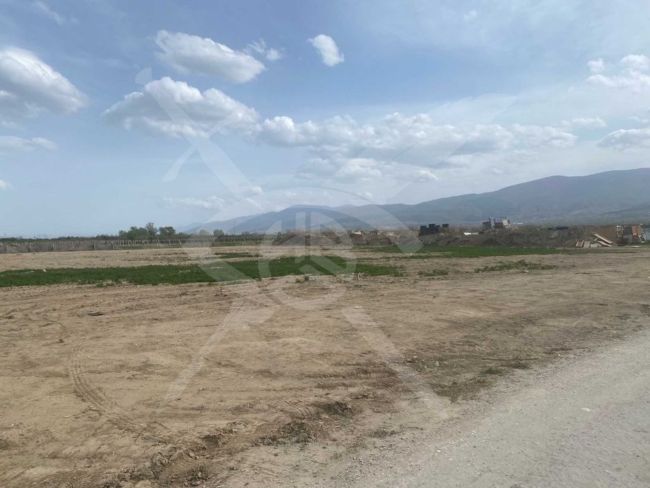 Продава се Парцел в с. Брестник, Област Пловдив - 5472 кв.м за 28 €/кв.м - Снимка #2