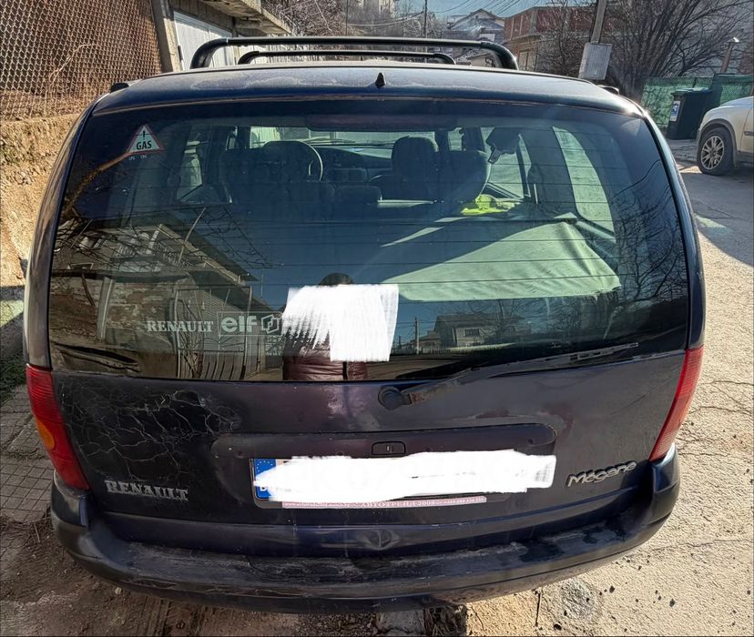 Автомобил - Рено Меган