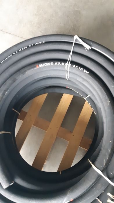 Furtun/tub material pompă de tencuit DN35 si piese pompa