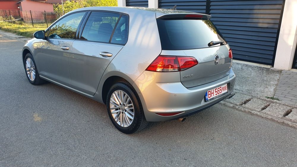Golf 7 CUP Euro 6 Cutie Automata Fara Ad Blue  Navigatie, Park Asist,incalzire in scaune,comenzi volan,cornering