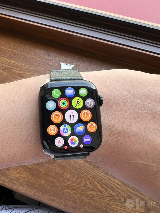 Apple Watch 7 45mm Sotladi
