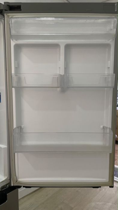 Продам холодильник Samsung