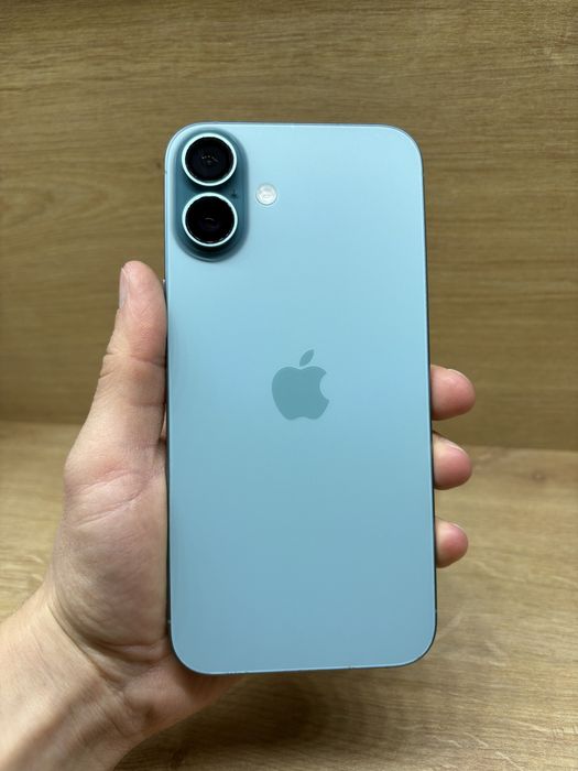 iPhone 16 Plus 256Gb Verde 93% battery life