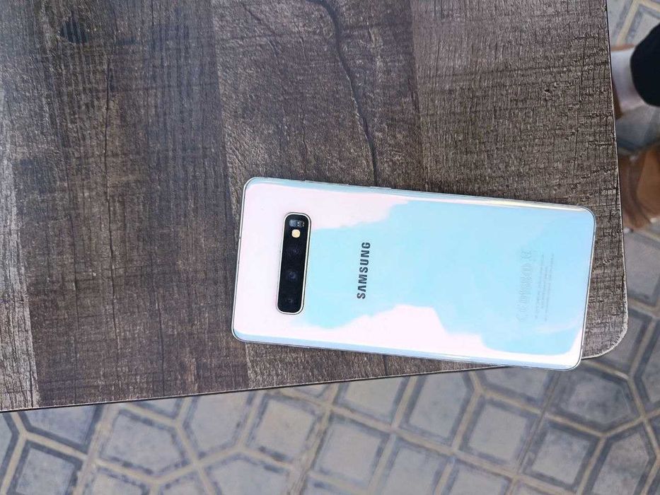 Samsung S 10 + ultra