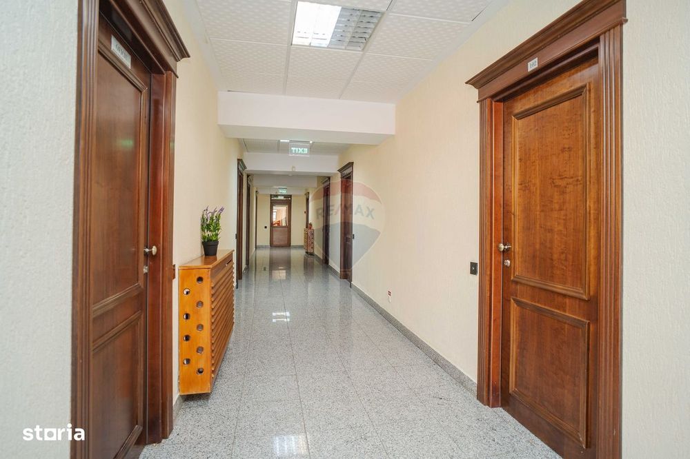 Oportunitate: Hotel cu 24 Camere de Vânzare/Inchiriere - Centru Bârlad