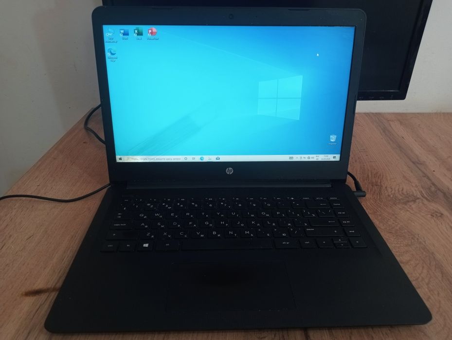 Ноутбук HP 14 в хорошем состоянии