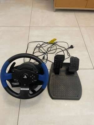 Thrustmaster T150 1080 grade funcțional în stare buna