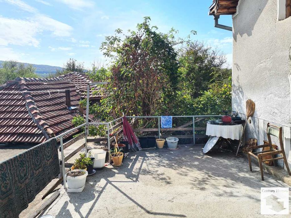 120348 Селски имот с огромен потенциал, Първомайци, Велико Търново