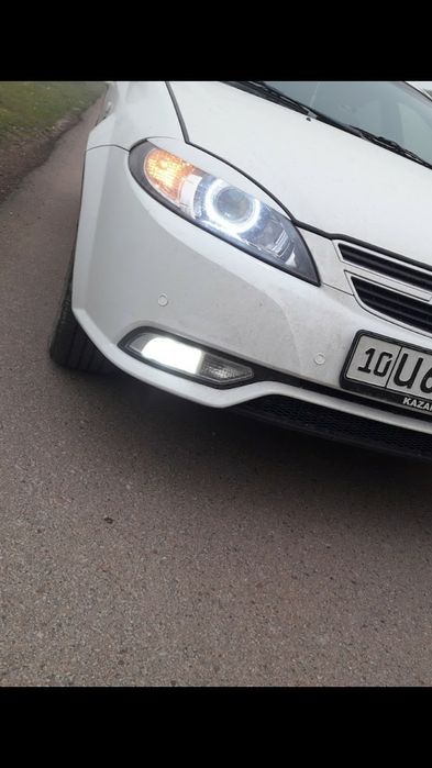 Продаются фары на жентра.